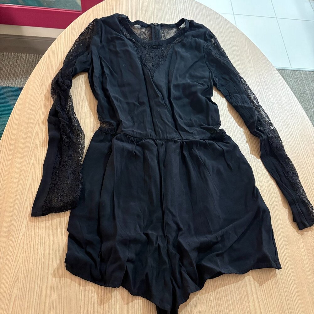 Abercrombie & Fitch Romper Size 00 Solid Black Lace Inlays Long Sleeve Viscose